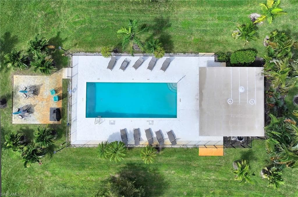 5695 Rattlesnake Hammock RD # B104, NAPLES FL 34113-17