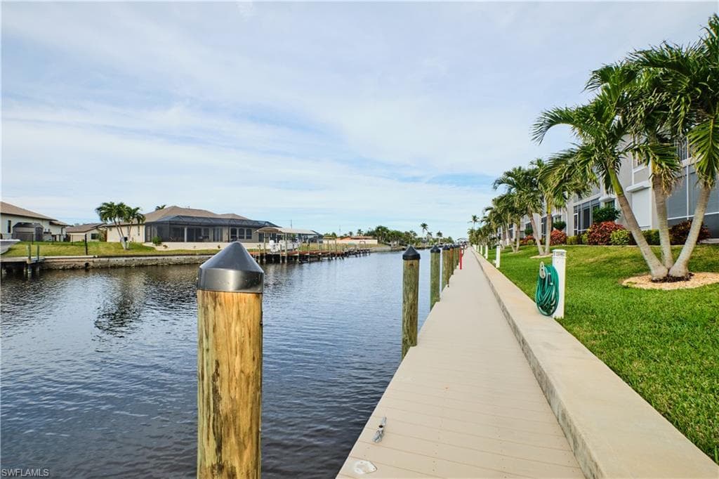 4634 SW 12th PL # 115, CAPE CORAL FL 33914-1