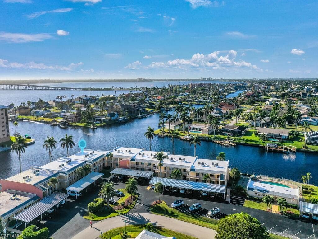 1926 SE 43rd ST # 123, CAPE CORAL FL 33904-32