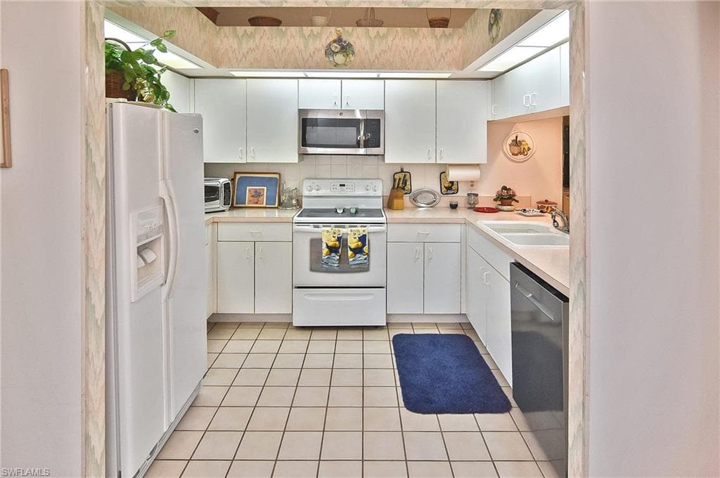 203 McGregor Park CIR, FORT MYERS FL 33908-9