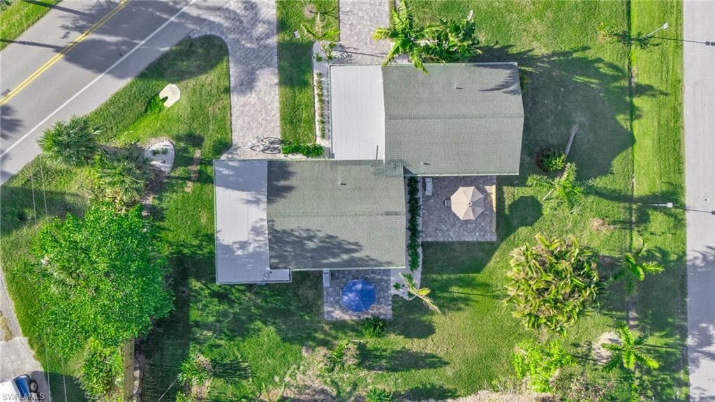 2132 Palm ST, NAPLES FL 34112-33