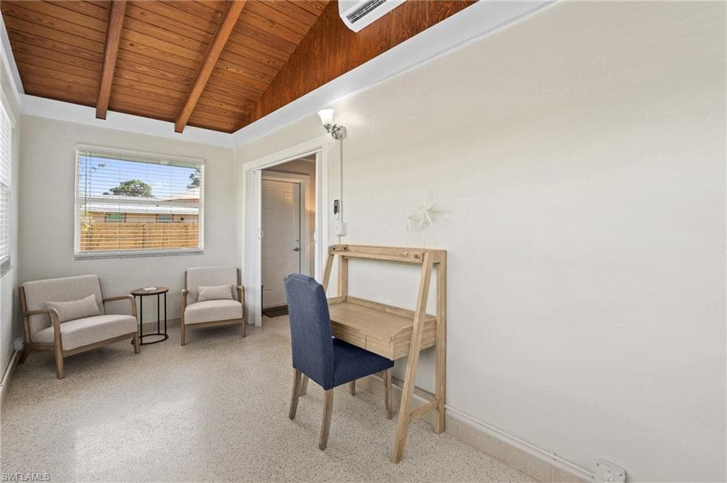 2134 Palm ST, NAPLES FL 34119-17