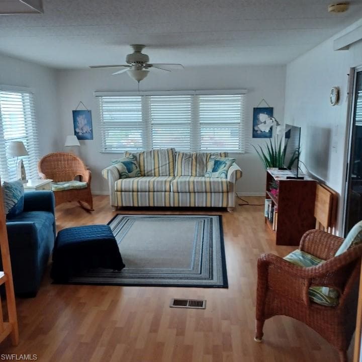 27601 Hale DR, BONITA SPRINGS FL 34135-1