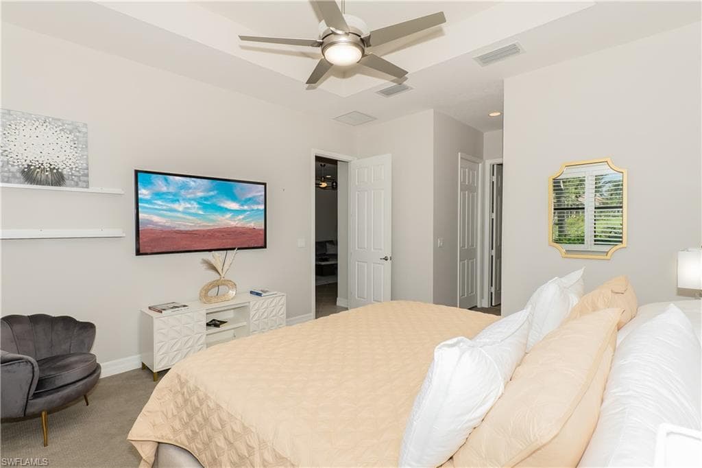 13479 Sumter LN, NAPLES FL 34109-8