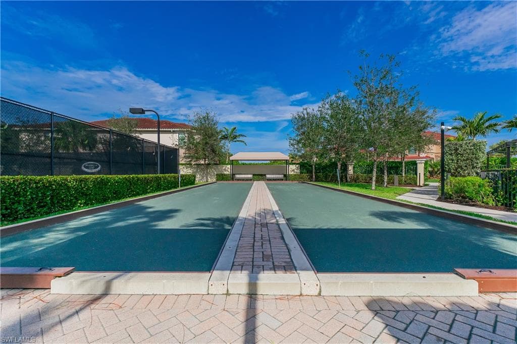 13479 Sumter LN, NAPLES FL 34109-32