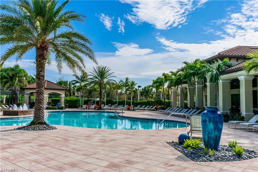 13479 Sumter LN, NAPLES FL 34109-34