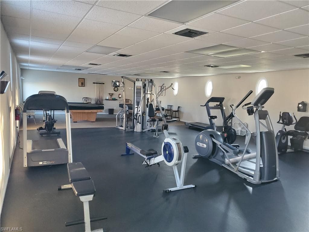 1381 N Brandywine CIR, FORT MYERS FL 33919-42