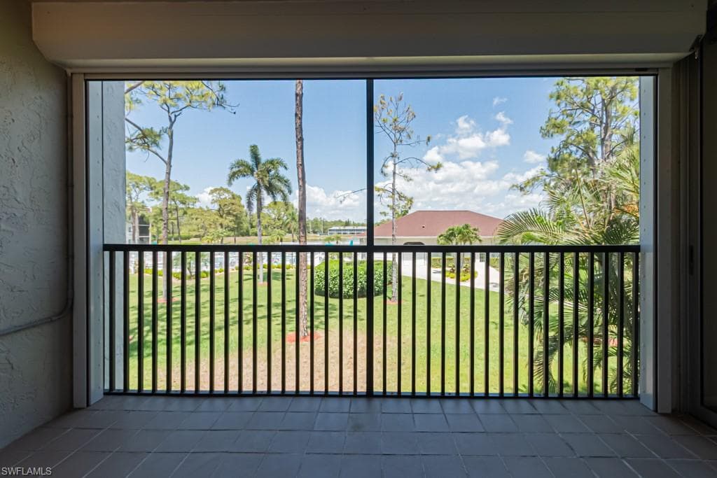 25804 Cockleshell DR # 217, BONITA SPRINGS FL 34135-27