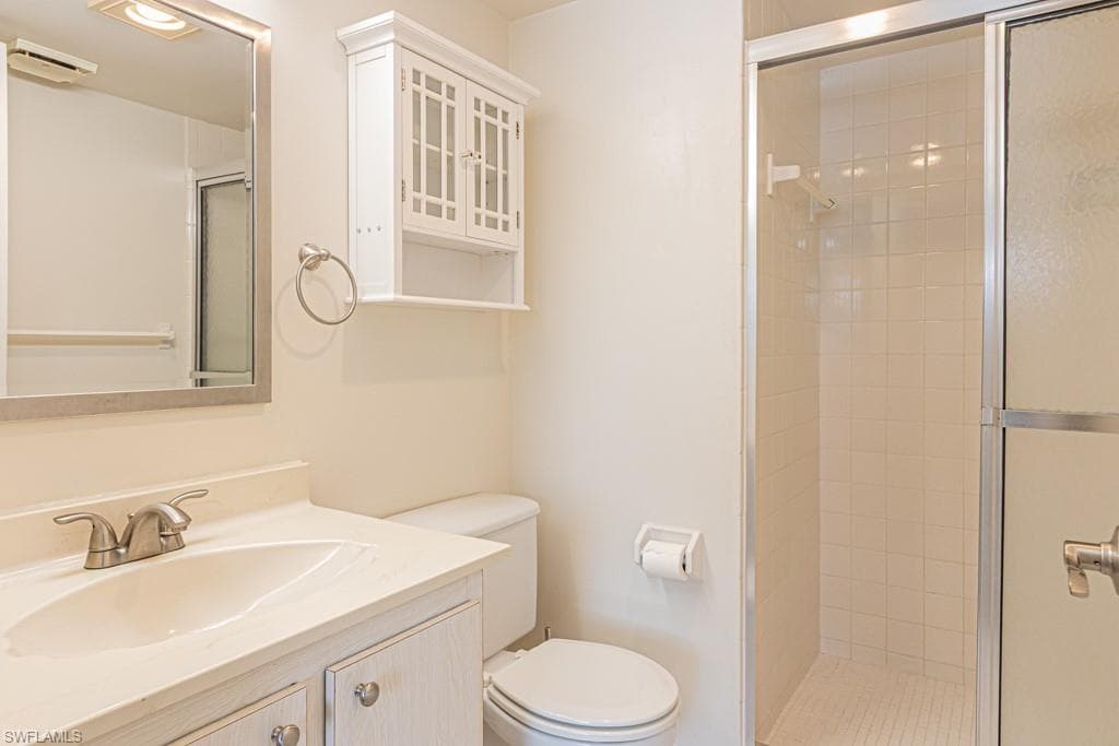 25804 Cockleshell DR # 217, BONITA SPRINGS FL 34135-24