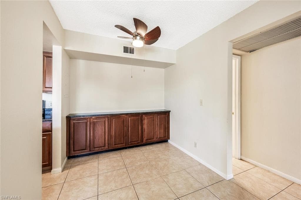 4345 27th CT SW # 201, NAPLES FL 34116-11