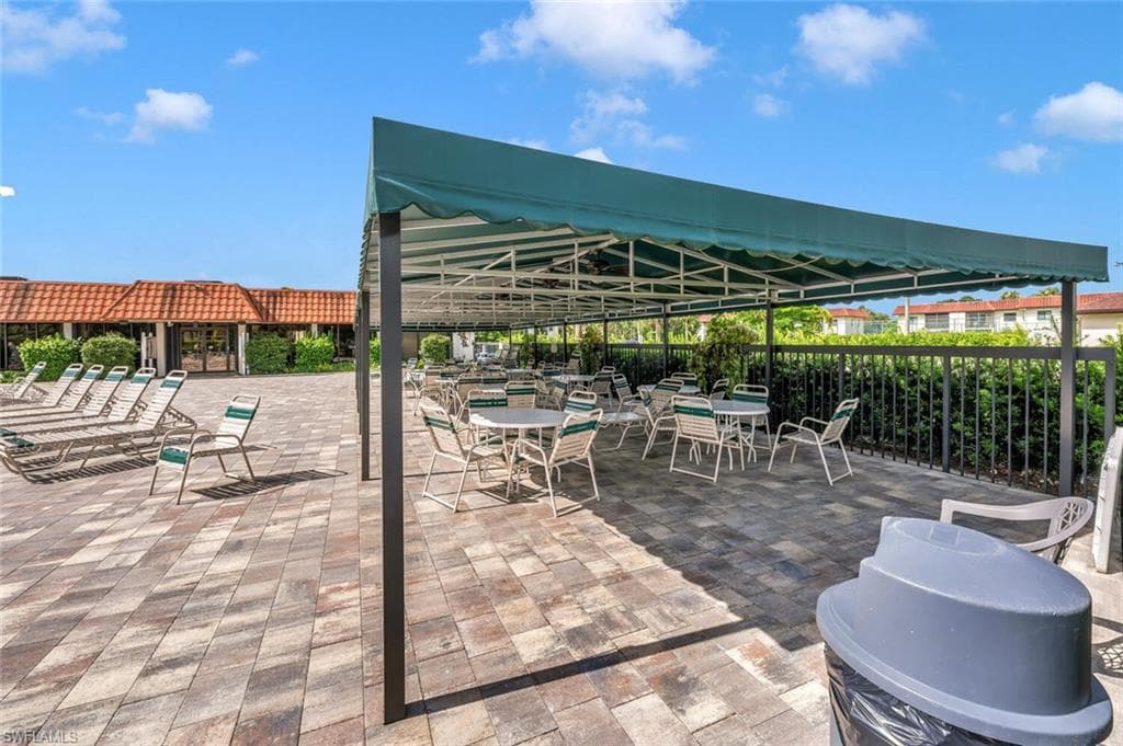 4345 27th CT SW # 201, NAPLES FL 34116-25