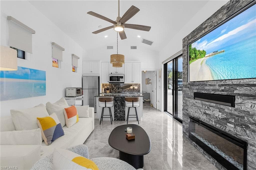 13447 Golden Palms CIR, FORT MYERS FL 33913-19