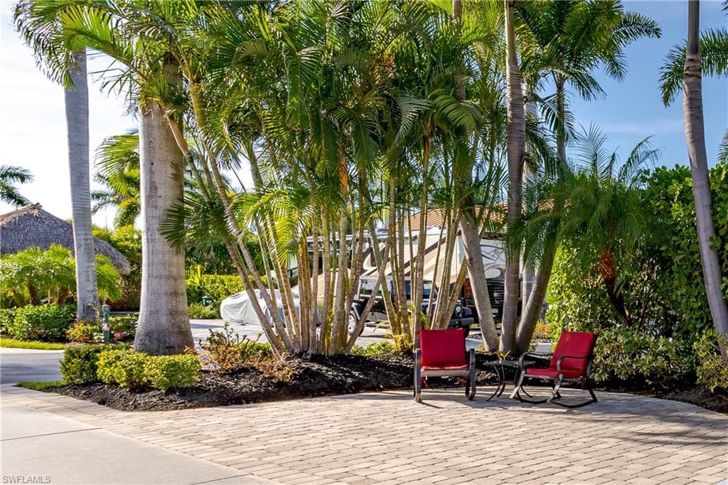 13606 Snapper LN, NAPLES FL 34114-5