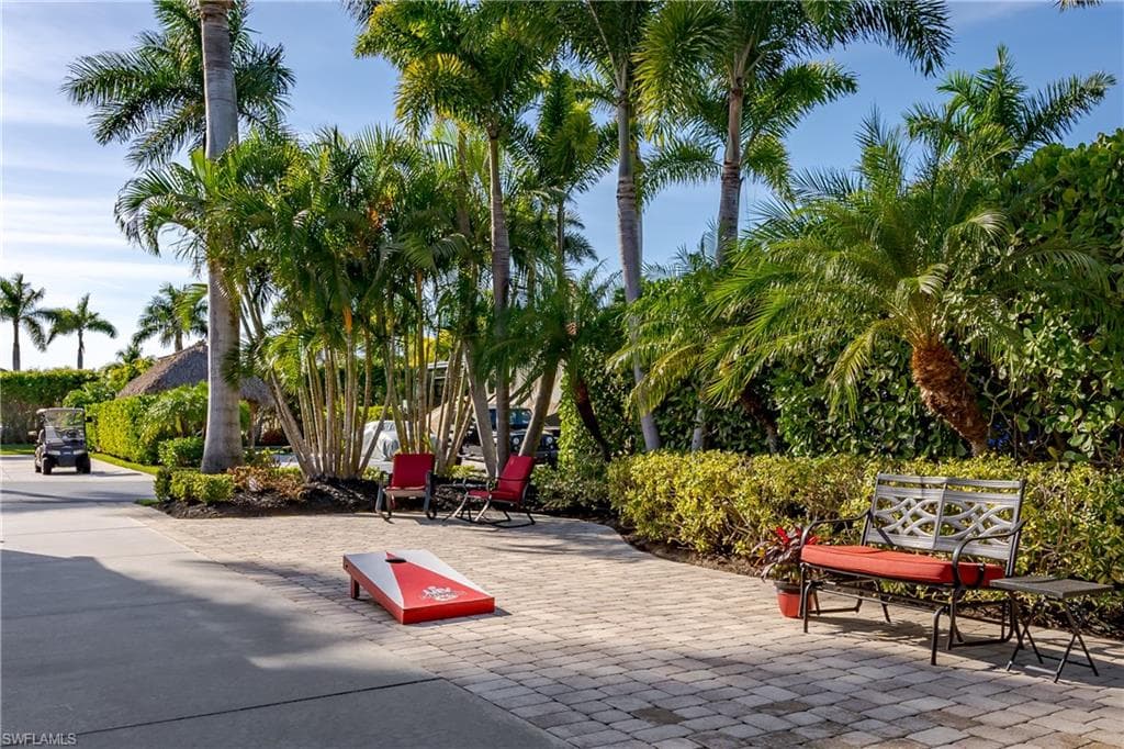 13606 Snapper LN, NAPLES FL 34114-6