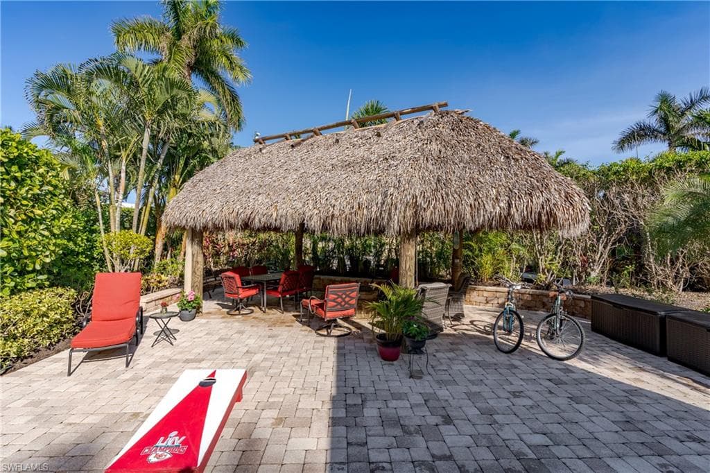 13606 Snapper LN, NAPLES FL 34114-9