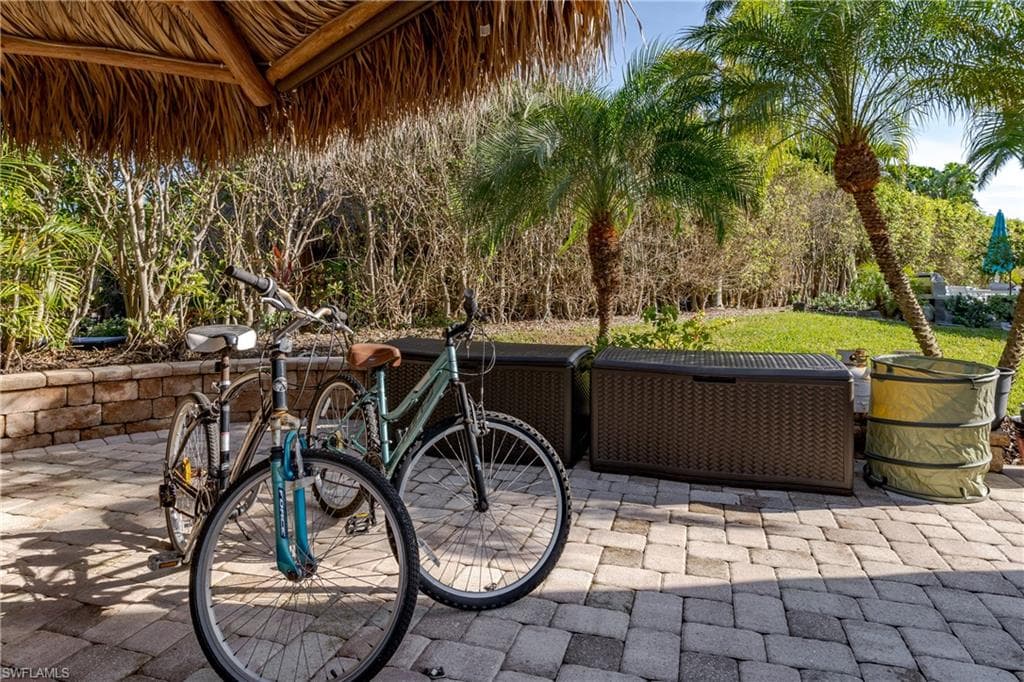 13606 Snapper LN, NAPLES FL 34114-17