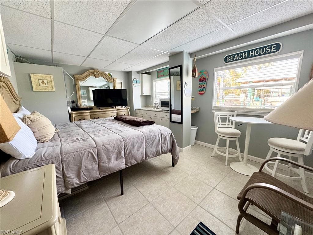 320 Lazy WAY, FORT MYERS BEACH FL 33931-27