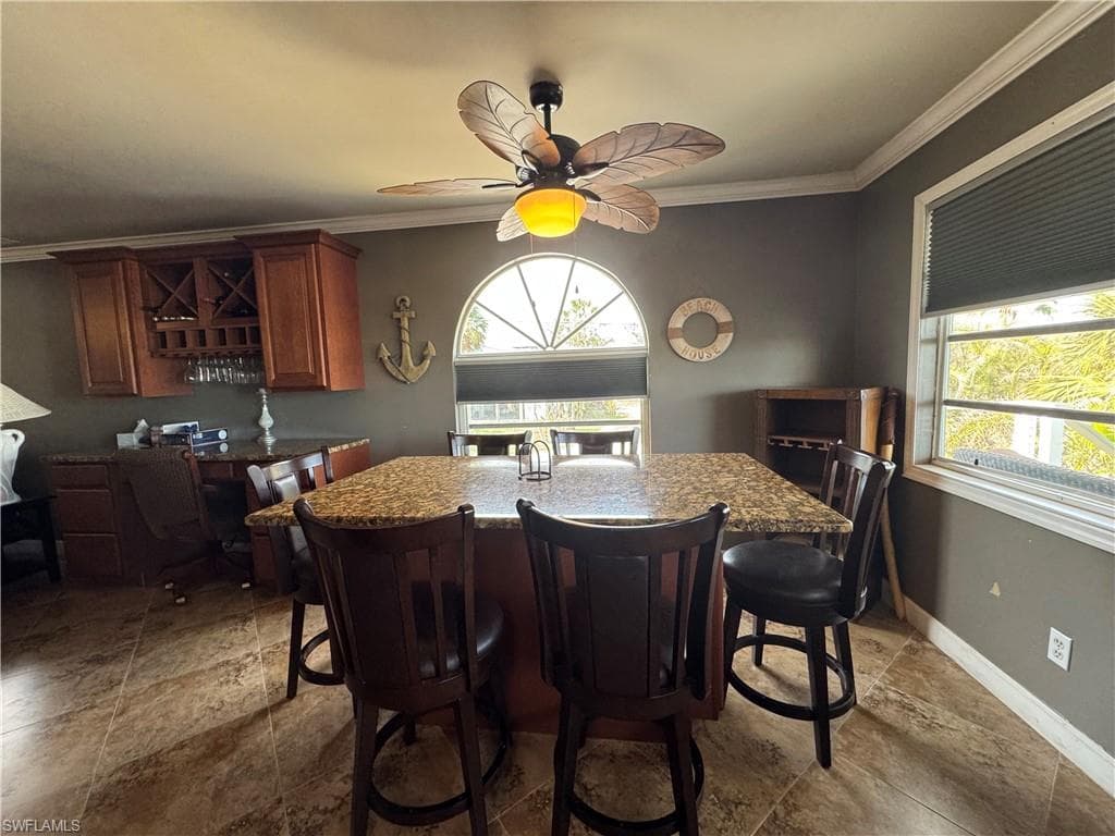 320 Lazy WAY, FORT MYERS BEACH FL 33931-14