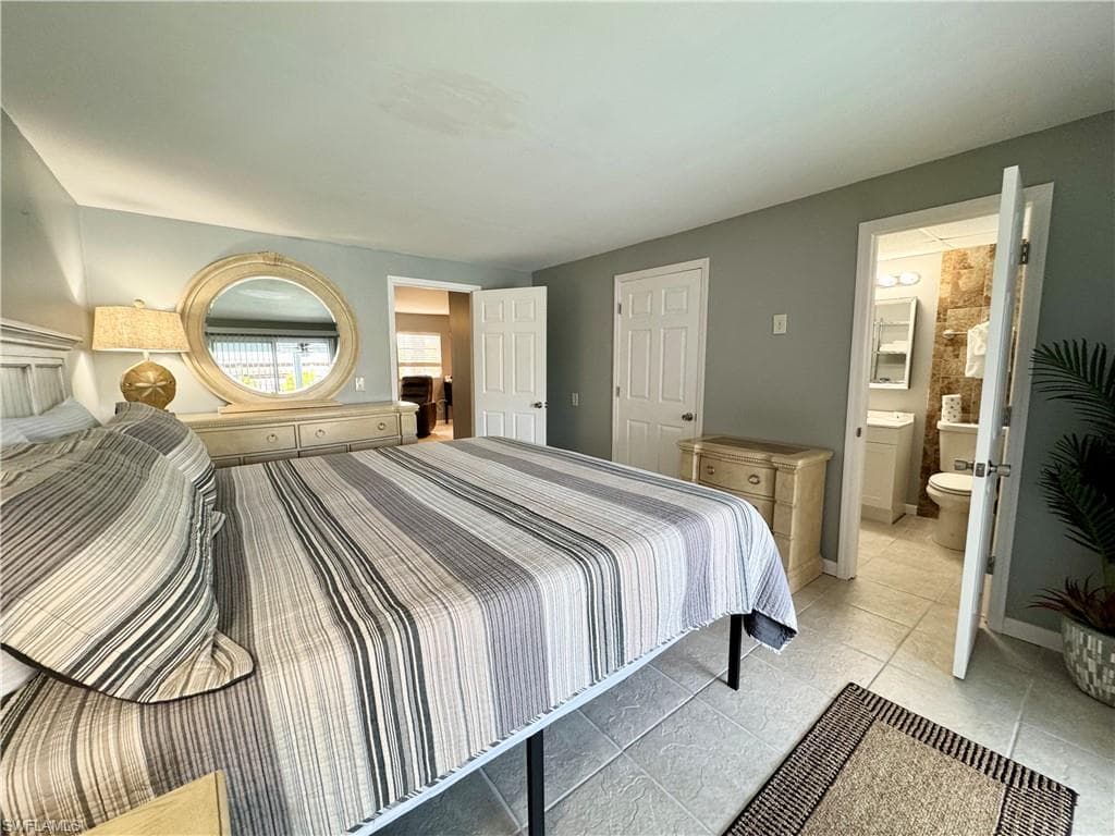 320 Lazy WAY, FORT MYERS BEACH FL 33931-30