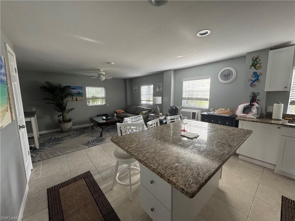 320 Lazy WAY, FORT MYERS BEACH FL 33931-24