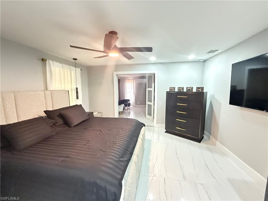 4207 Cindy AVE, NAPLES FL 34112-24