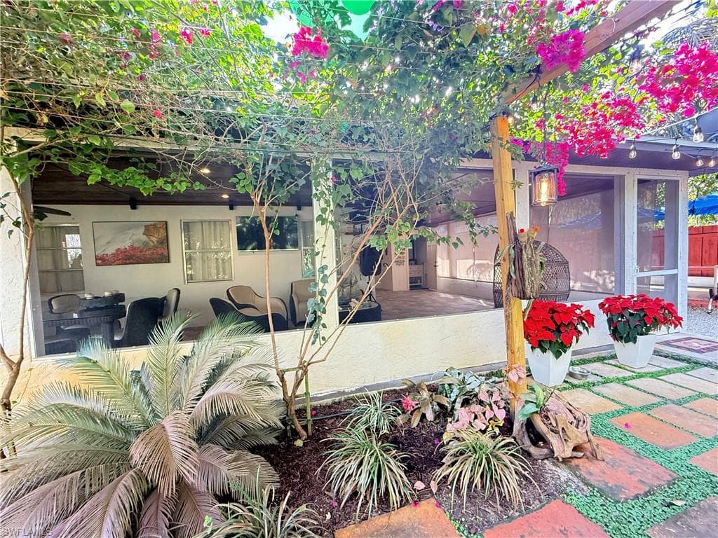 4207 Cindy AVE, NAPLES FL 34112-6