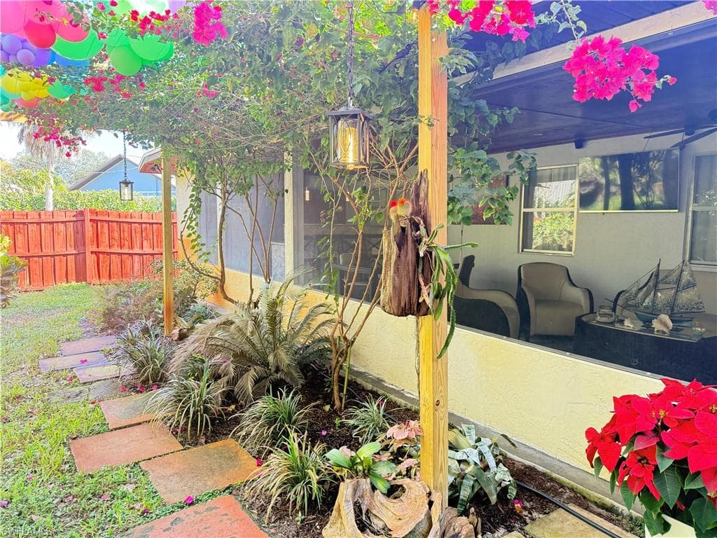 4207 Cindy AVE, NAPLES FL 34112-14