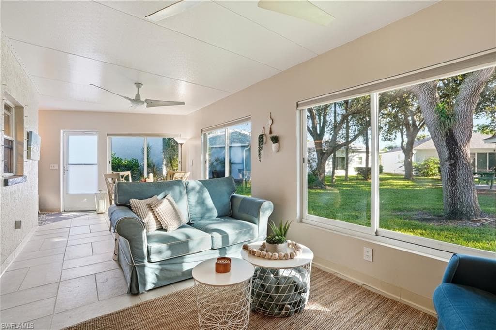 10725 Blue Bimini CIR, ESTERO FL 33928-22