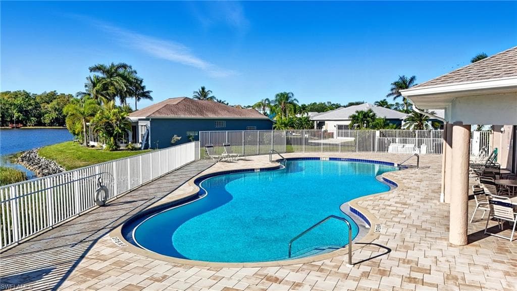 10725 Blue Bimini CIR, ESTERO FL 33928-47