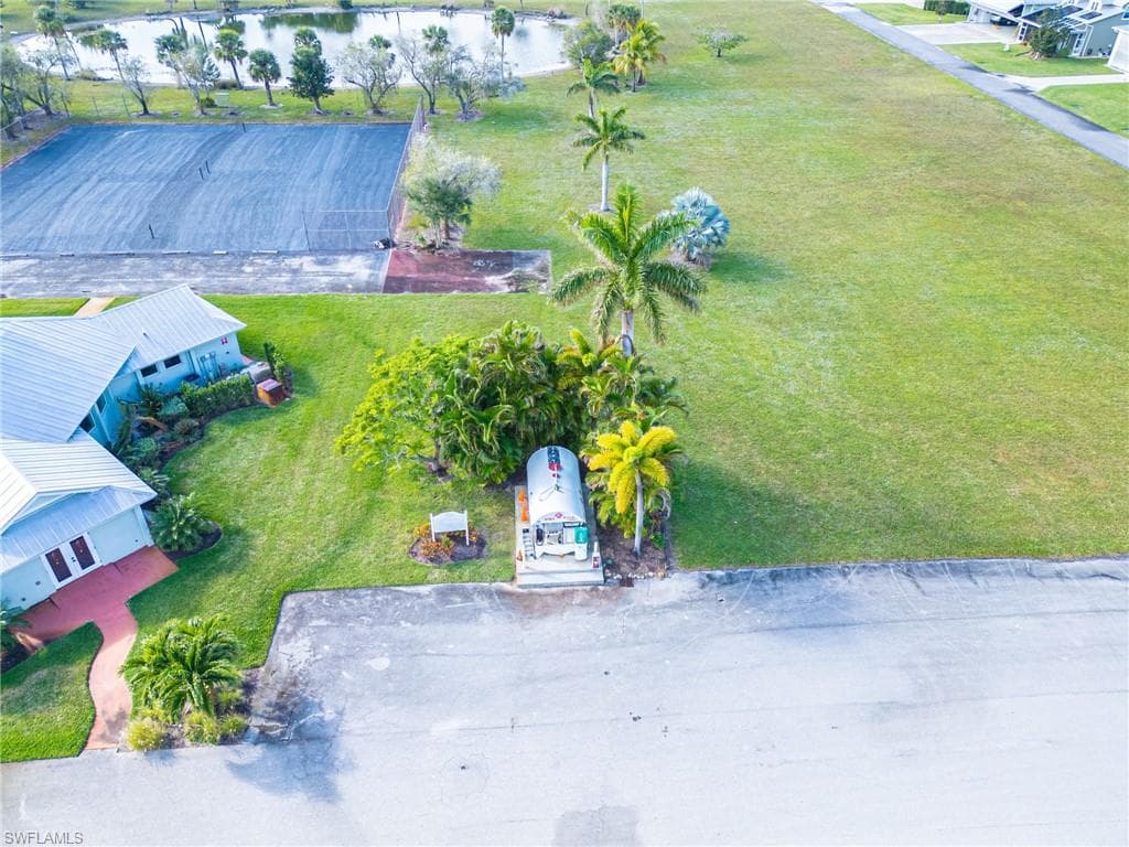 4230 Skyway DR, NAPLES FL 34112-5