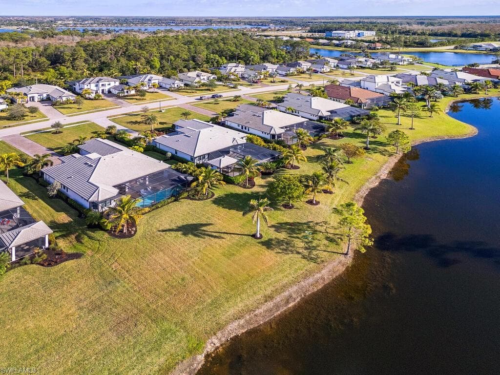 2308 Somerset PL, NAPLES FL 34120-19