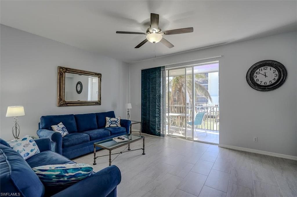 4361 Bay Beach LN # 121, FORT MYERS BEACH FL 33931-16