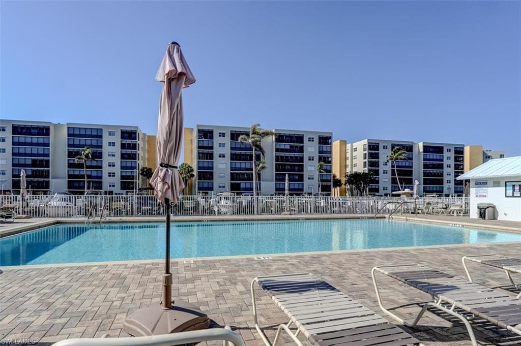 4361 Bay Beach LN # 121, FORT MYERS BEACH FL 33931-23