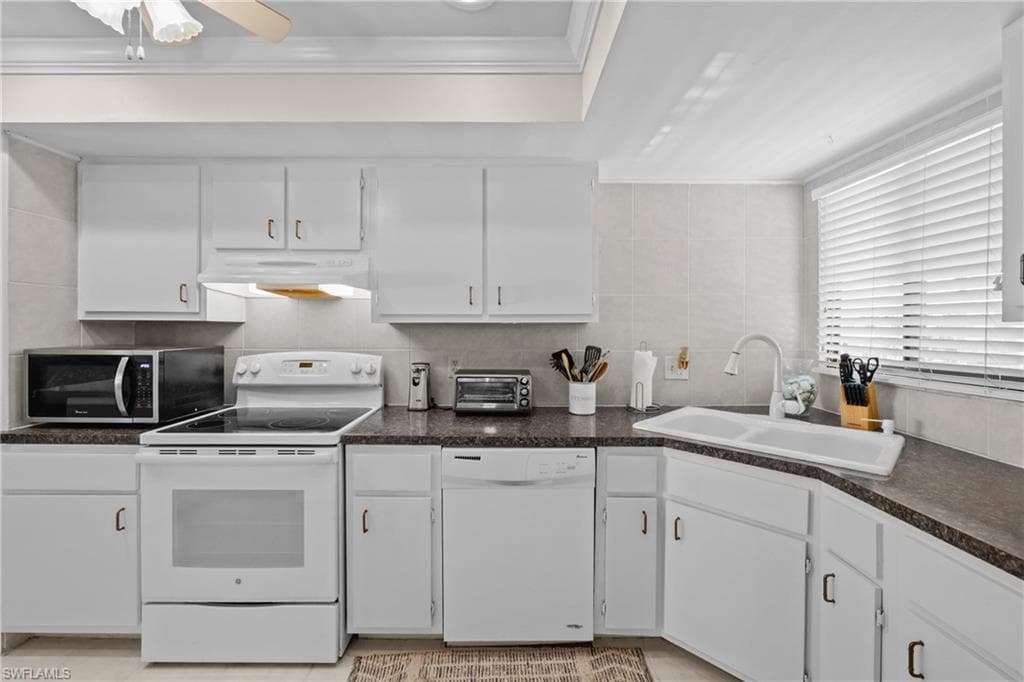 1203 SW 48th TER # 201, CAPE CORAL FL 33914-6