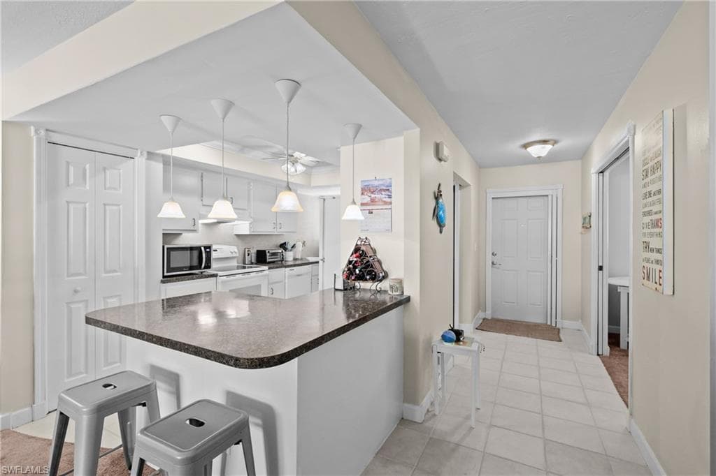 1203 SW 48th TER # 201, CAPE CORAL FL 33914-8