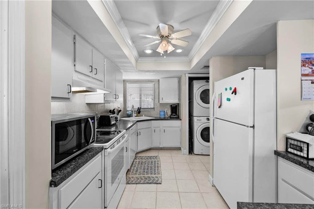 1203 SW 48th TER # 201, CAPE CORAL FL 33914-7