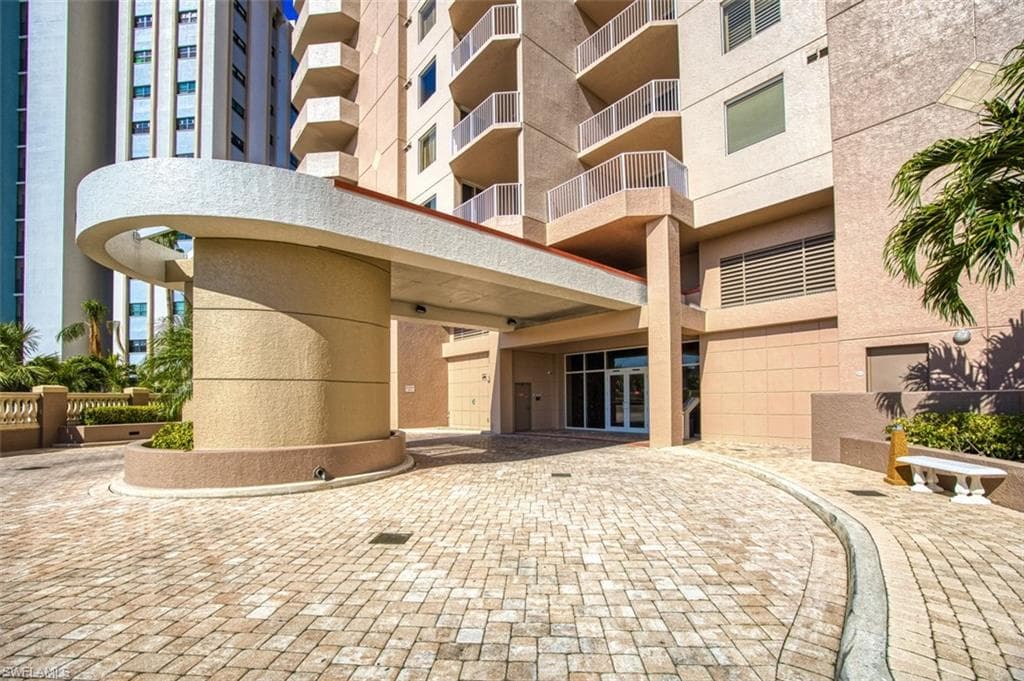 2104 W 1st ST # 3204, FORT MYERS FL 33901-4