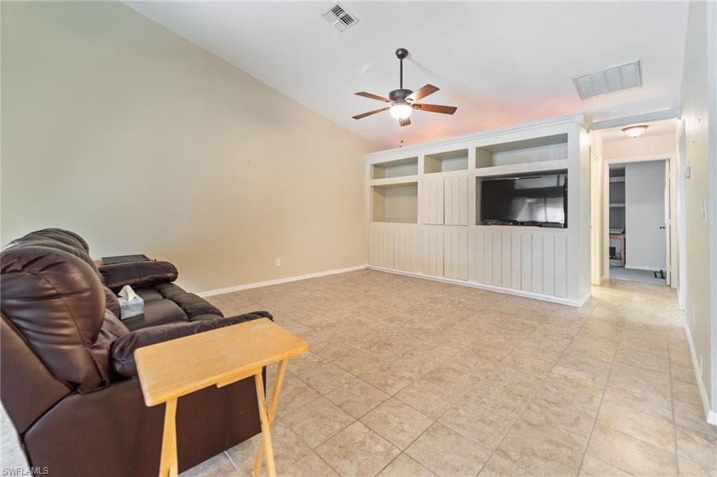 5510 SW 4th PL 607-5