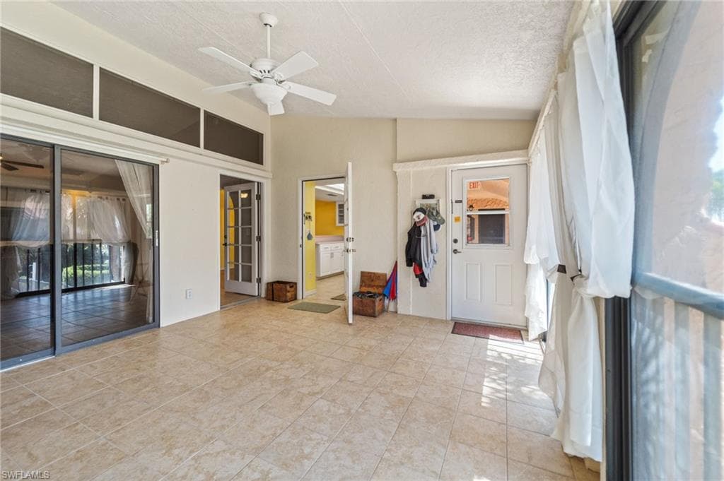 5510 SW 4th PL 607-11