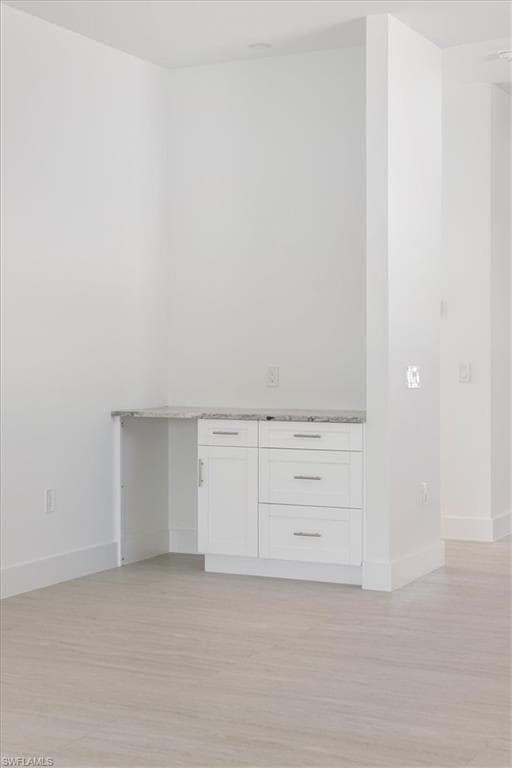 2537 Linda DR, NAPLES FL 34112-9