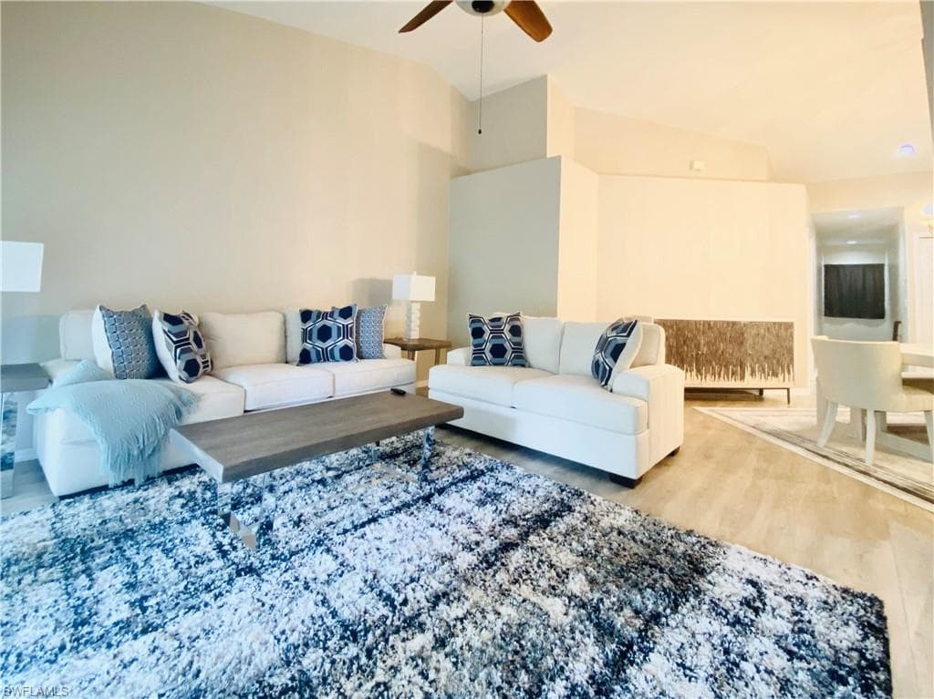 3745 Fieldstone BLVD # 107, NAPLES FL 34109-2