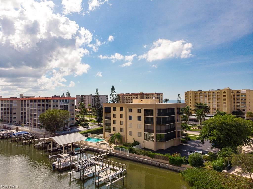 25875 Hickory BLVD # 501, BONITA SPRINGS FL 34134-29
