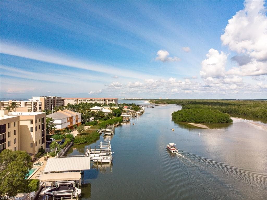 25875 Hickory BLVD # 501, BONITA SPRINGS FL 34134-33