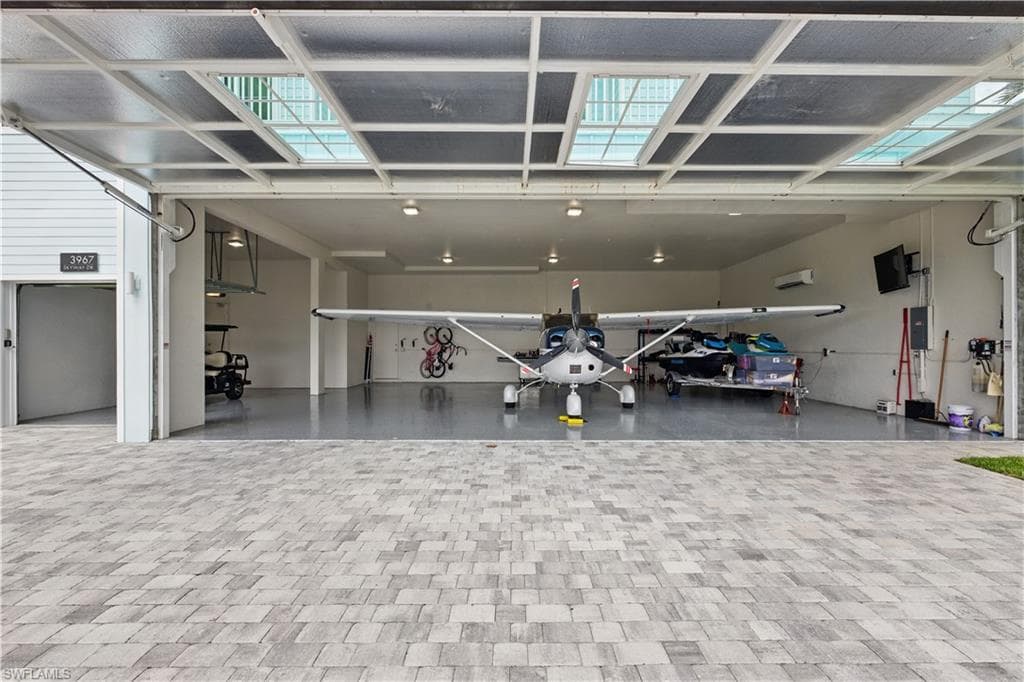 3967 SKYWAY DR # 14, NAPLES FL 34112-4