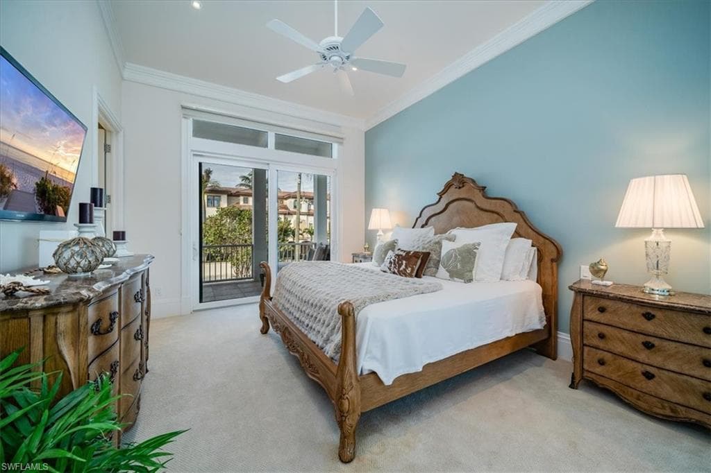 40 32nd AVE S, NAPLES FL 34102-25