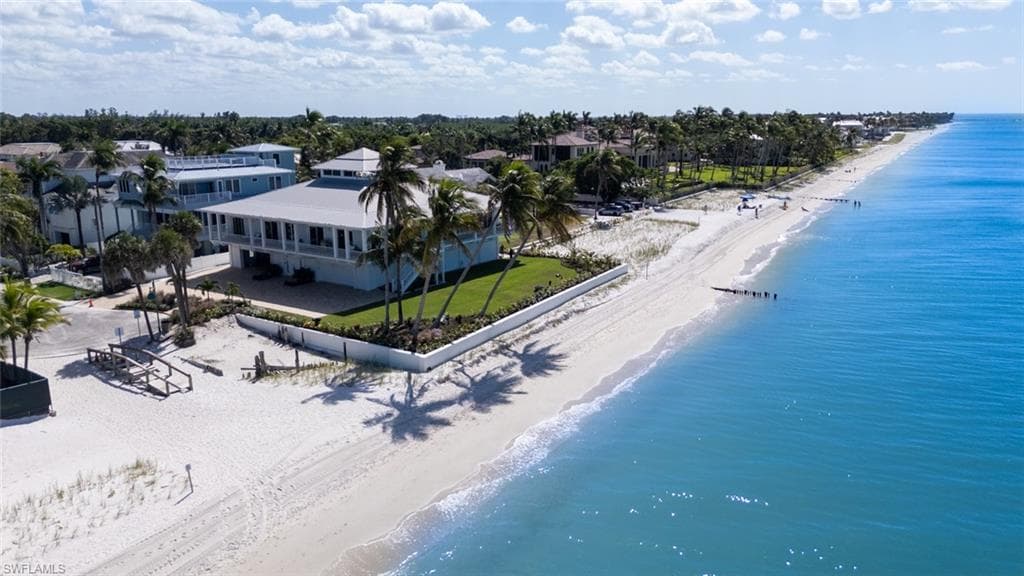 40 32nd AVE S, NAPLES FL 34102-2