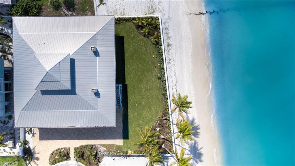 40 32nd AVE S, NAPLES FL 34102-4