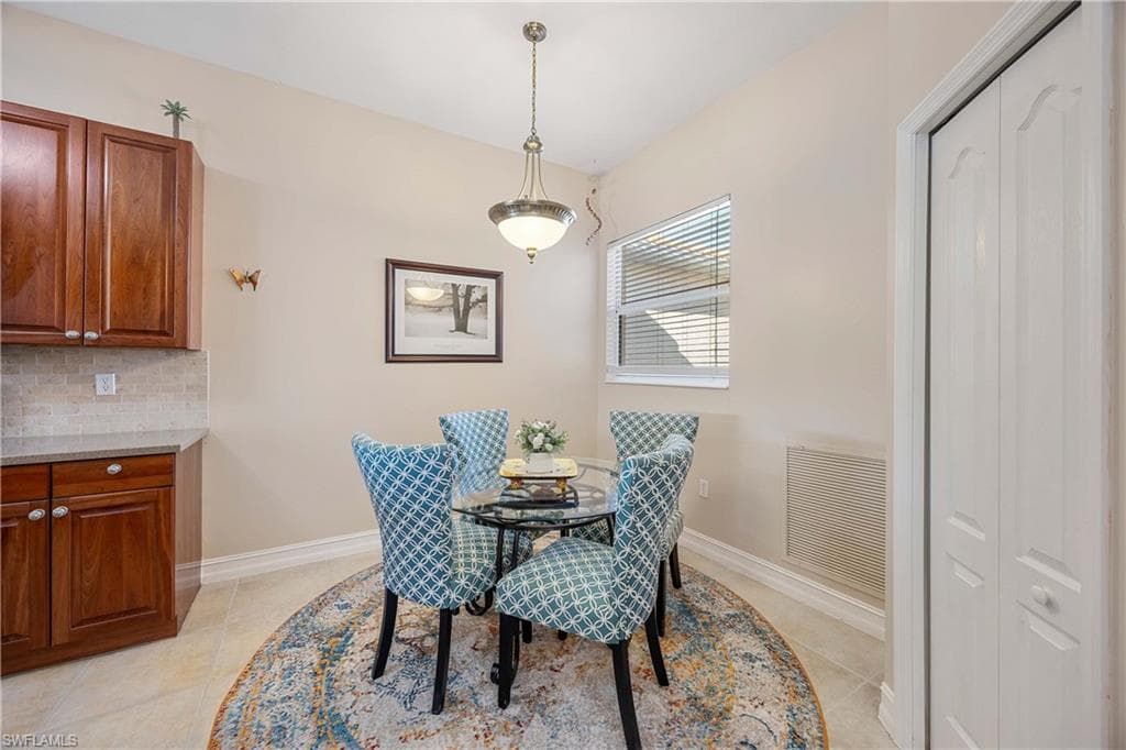 8064 Sanctuary DR # 1, NAPLES FL 34104-21