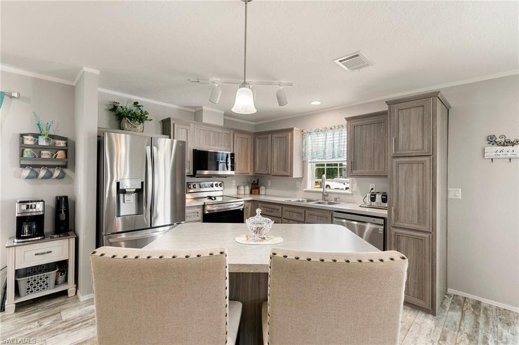 26166 Cabana RD, BONITA SPRINGS FL 34135-6