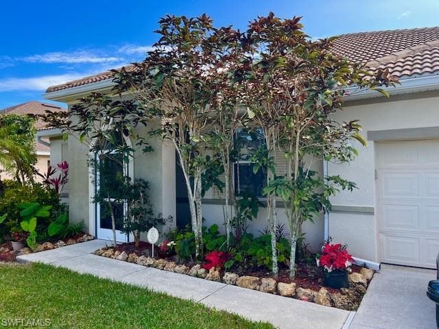 8040 Liriope LOOP, LEHIGH ACRES FL 33972-10